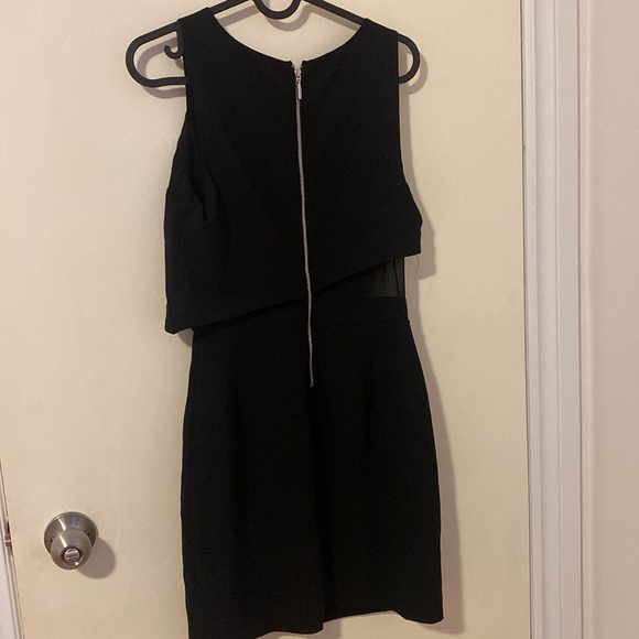 Guess Black Dress with Metallic belt detail - Picture 4 of 4